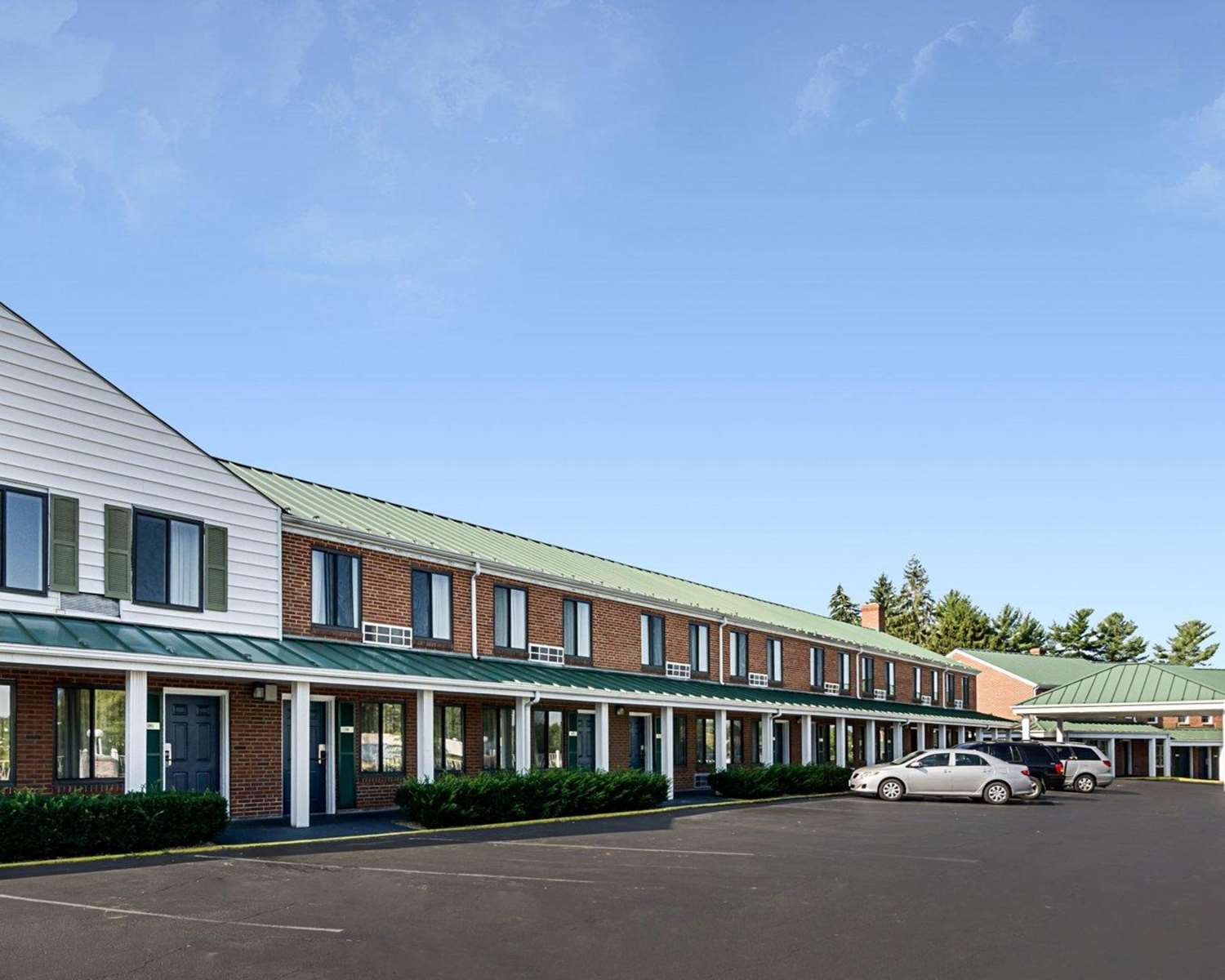 Hotel QUALITY INN WAYNESBORO