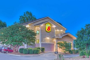 Hotel SUPER 8 CHARLOTTESVILLE