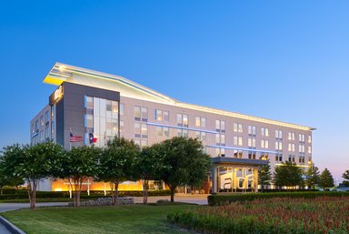 Hotel ALOFT PLANO