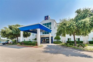 Hotel MOTEL 6 DALLAS LEWISVILLE