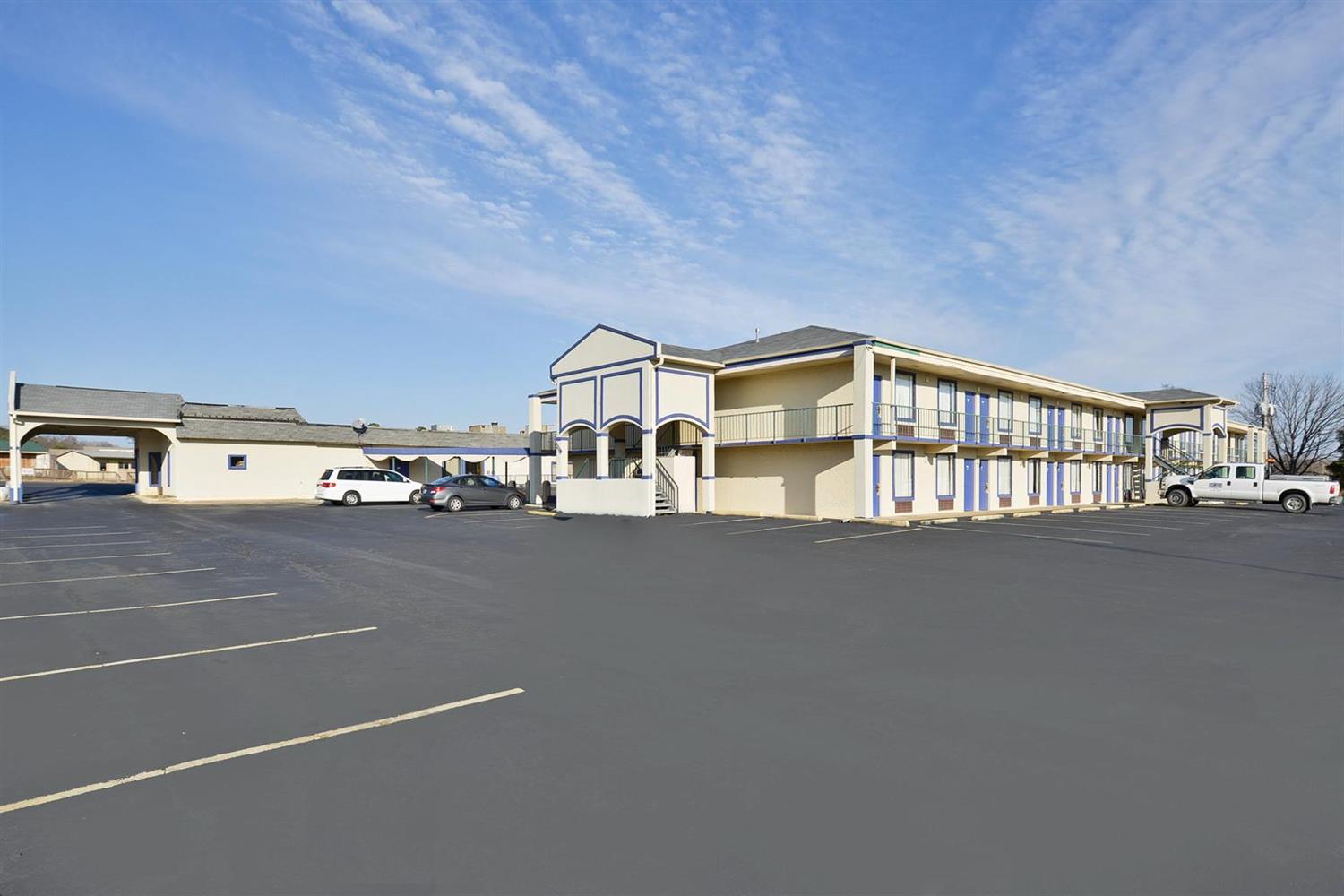 Hotel AMERICAS BEST VALUE INN