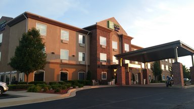 Hotel HOLIDAY INN EXPRESS & SUITES MIAMI