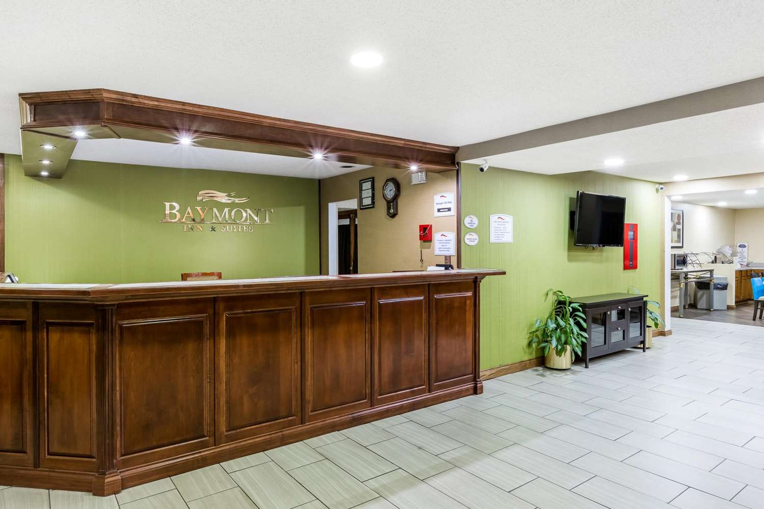 Hotel BAYMONT INN & SUITES LOUISVILLE SOUTH I 65