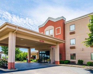 Hotel COMFORT SUITES EAST