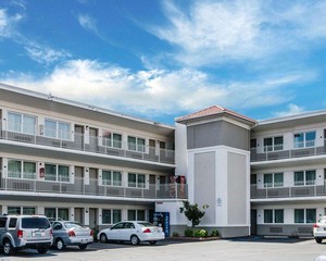 Hotel ECONO LODGE DOWNTOWN