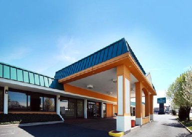 Hotel QUALITY INN & SUITES