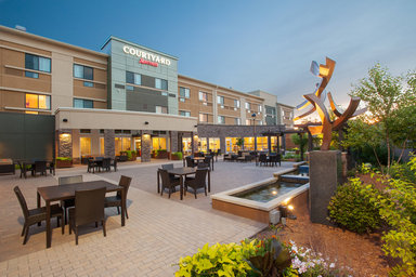 Hotel COURTYARD MANKATO