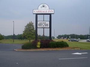 Hotel CARRIAGE INN