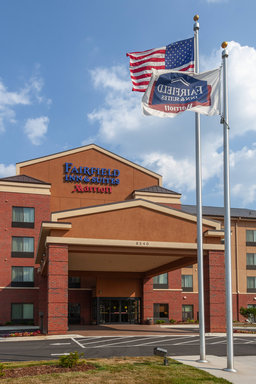 Hotel FAIRFIELD INN & SUITES CHARLOTTE MATTHEWS