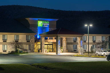 Hotel HOLIDAY INN EXPRESS & SUITES COOPERSTOWN