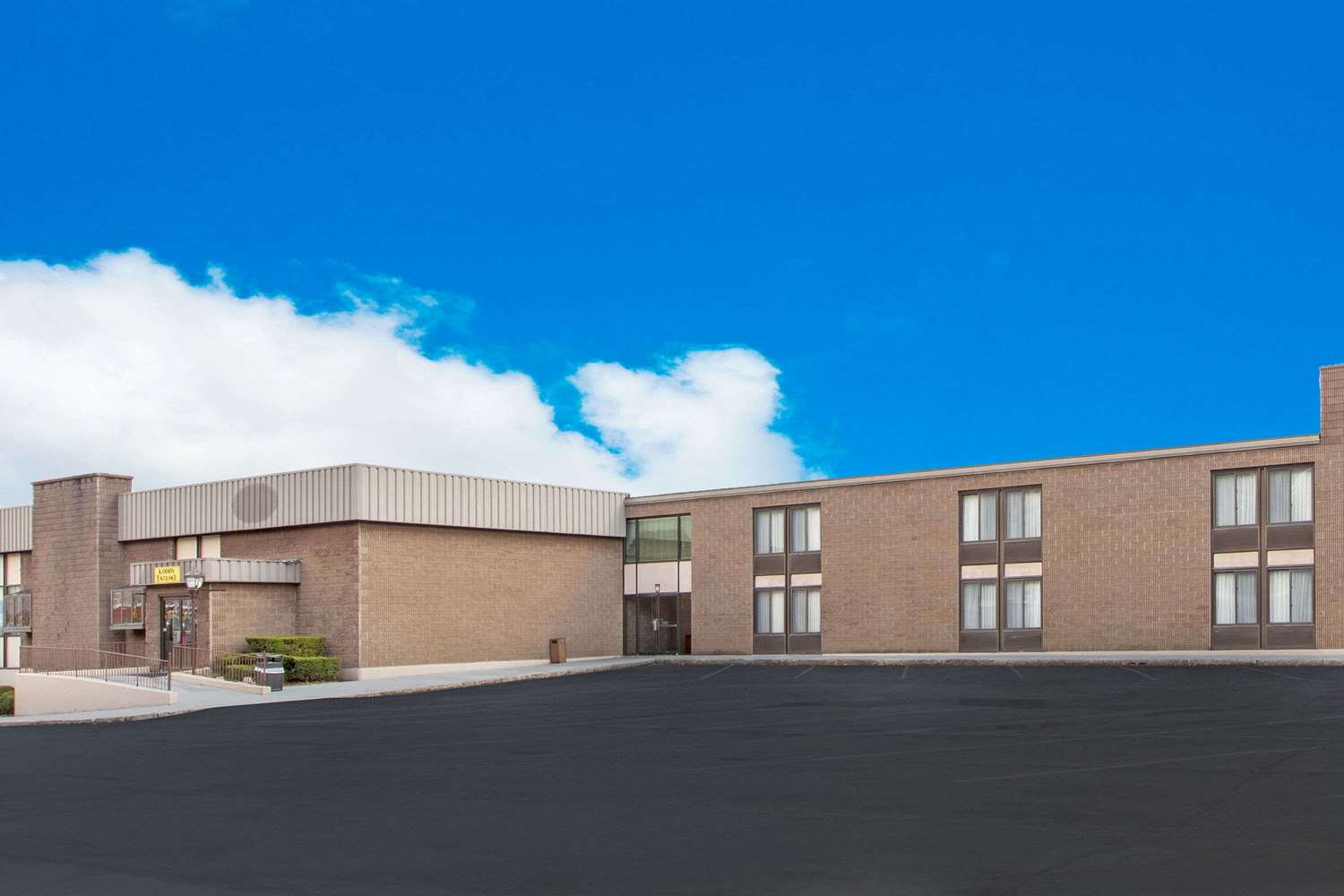 Hotel TRAVELODGE BY WYNDHAM, LITTLE FALLS