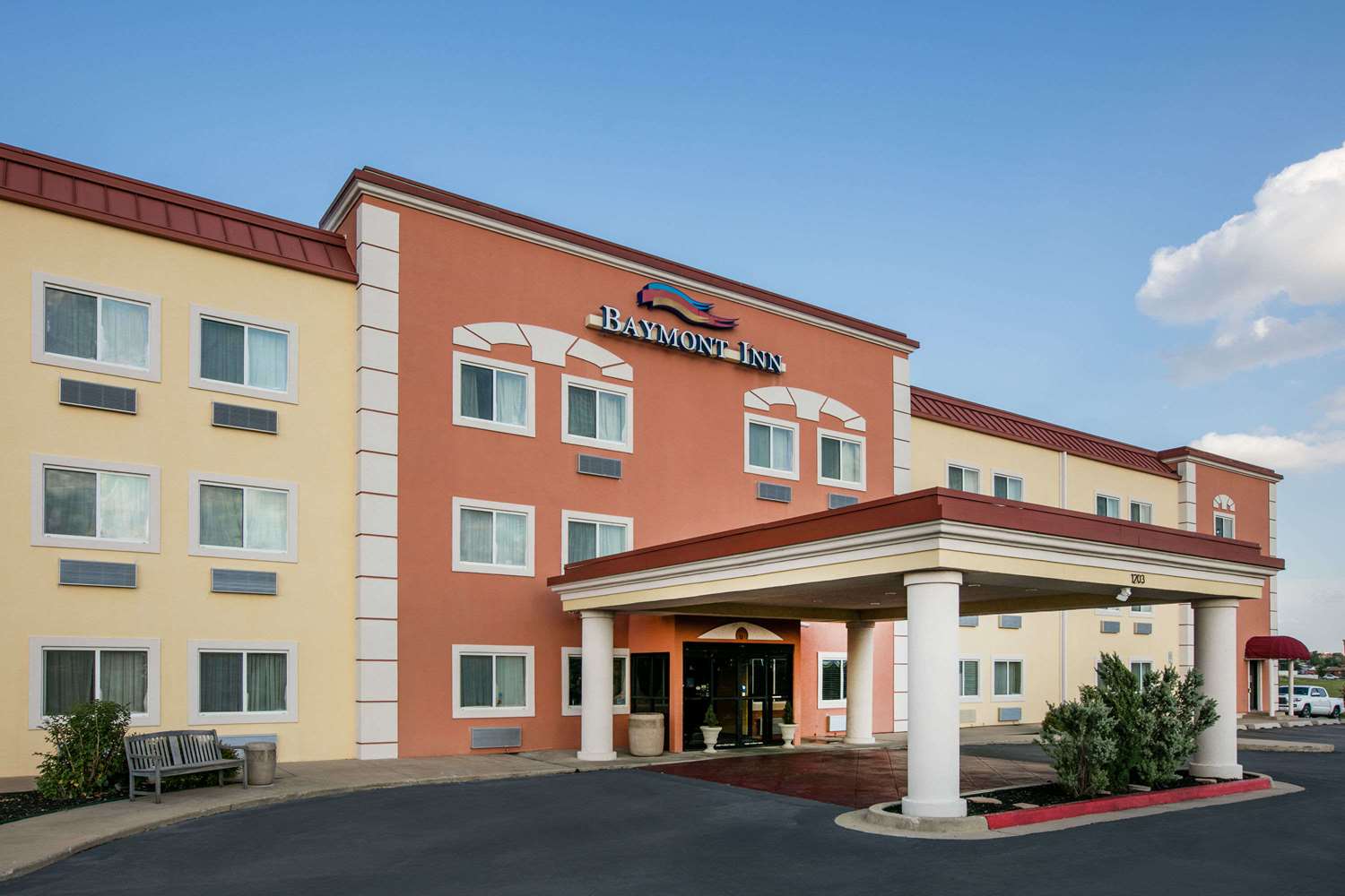 Hotel BAYMONT INN & SUITES LAWTON