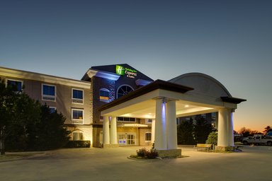 Hotel HOLIDAY INN EXPRESS & SUITES VERNON COLLEGE AREA (HWY 287)