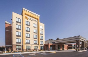 Hotel LA QUINTA INN & SUITES PHILADELPHIA AIRPORT