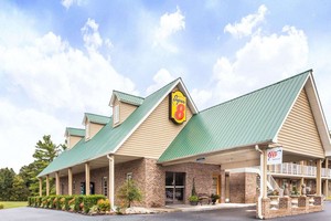 Hotel SUPER 8 BY WYNDHAM, KINGSTON