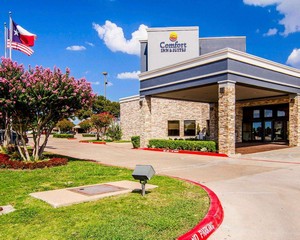 Hotel COMFORT INN & SUITES PLANO EAST