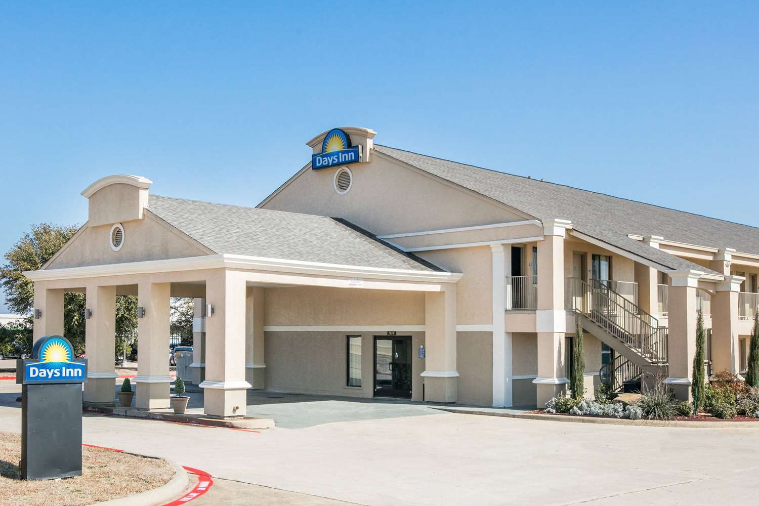 Hotel DAYS INN MCKINNEY