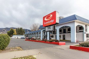 Hotel ECONO LODGE INN & SUITES LOGAN