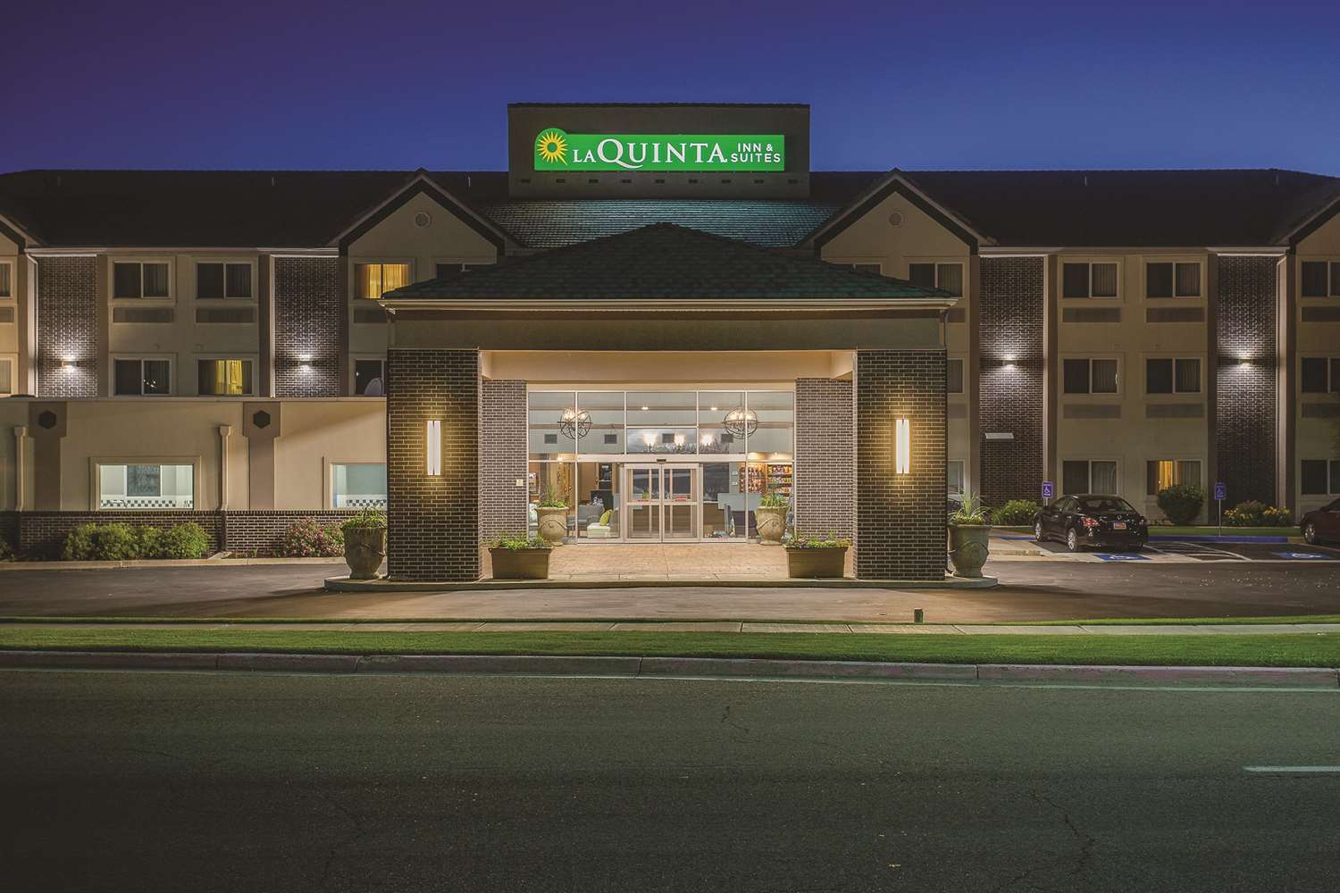 Hotel LA QUINTA INN & SUITES LOGAN