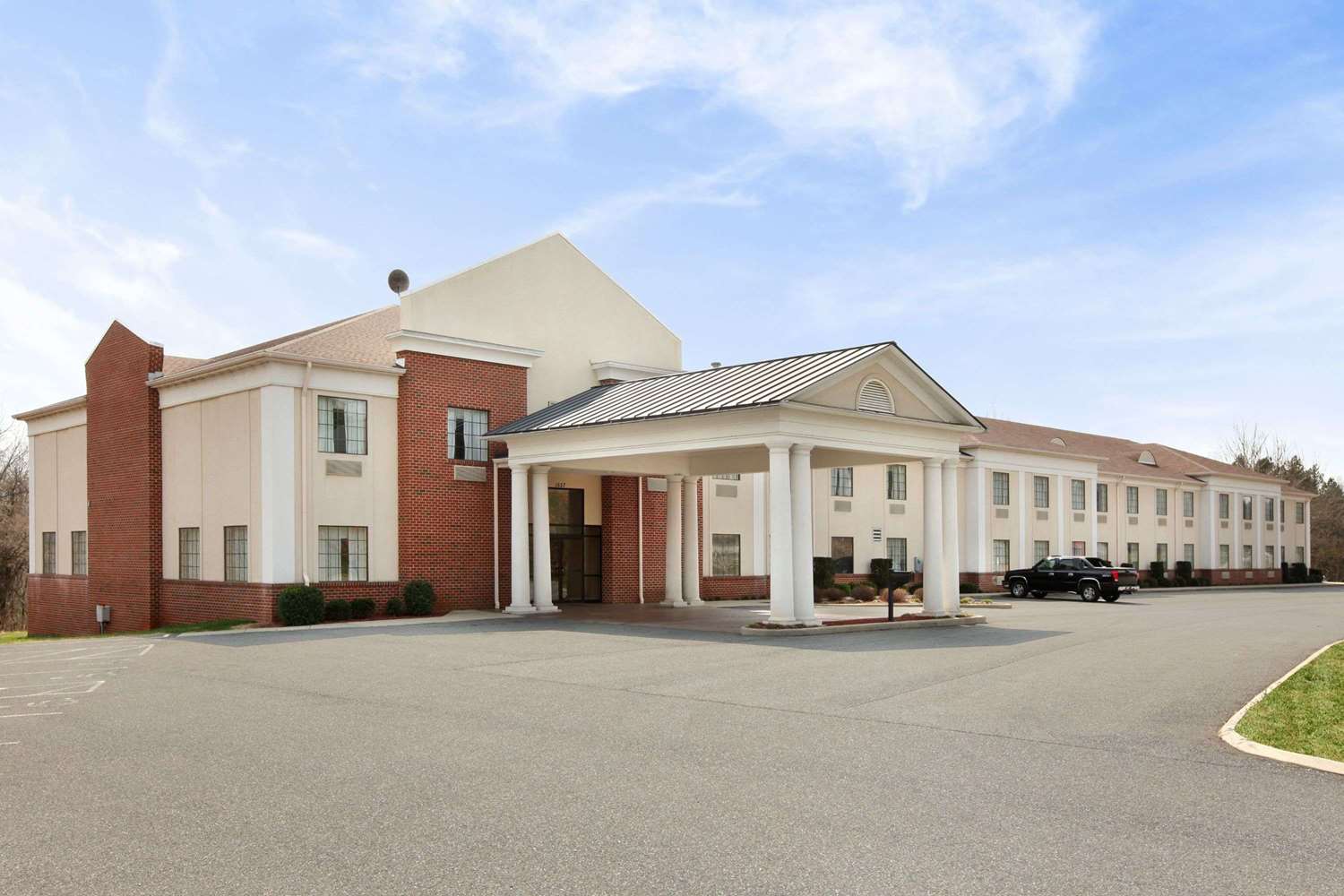 Hotel DAYS INN ALTA VISTA