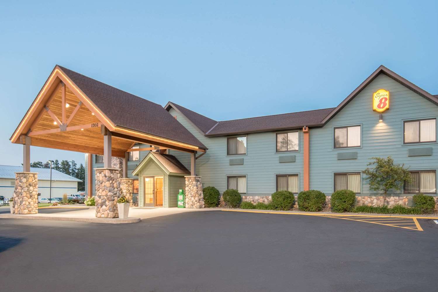 Hotel SUPER 8 GRAND RAPIDS