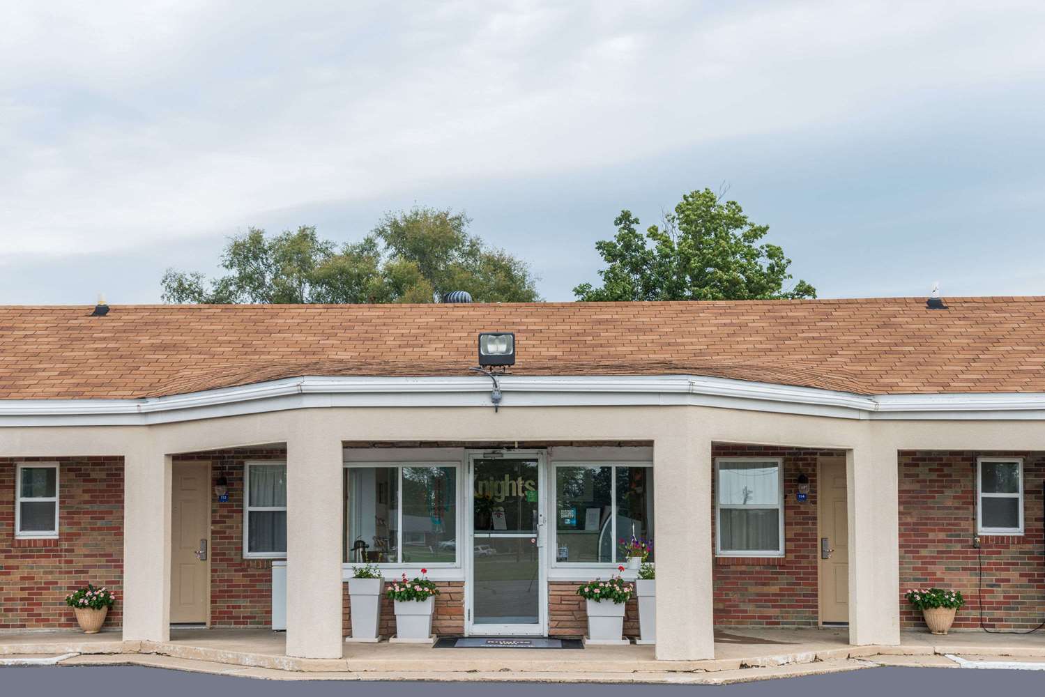 Hotel KNIGHTS INN - PITTSFIELD