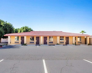 Hotel RODEWAY INN SCOTTSDALE