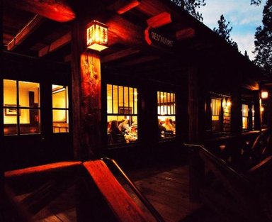 Hotel EVERGREEN LODGE AT