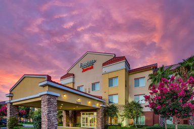 Hotel FAIRFIELD INN & SUITES TURLOCK