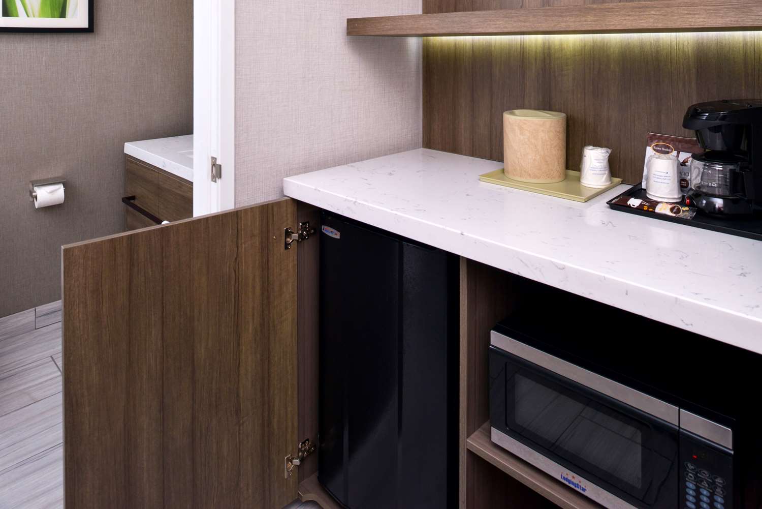 Hotel SETTLE INN MODESTO