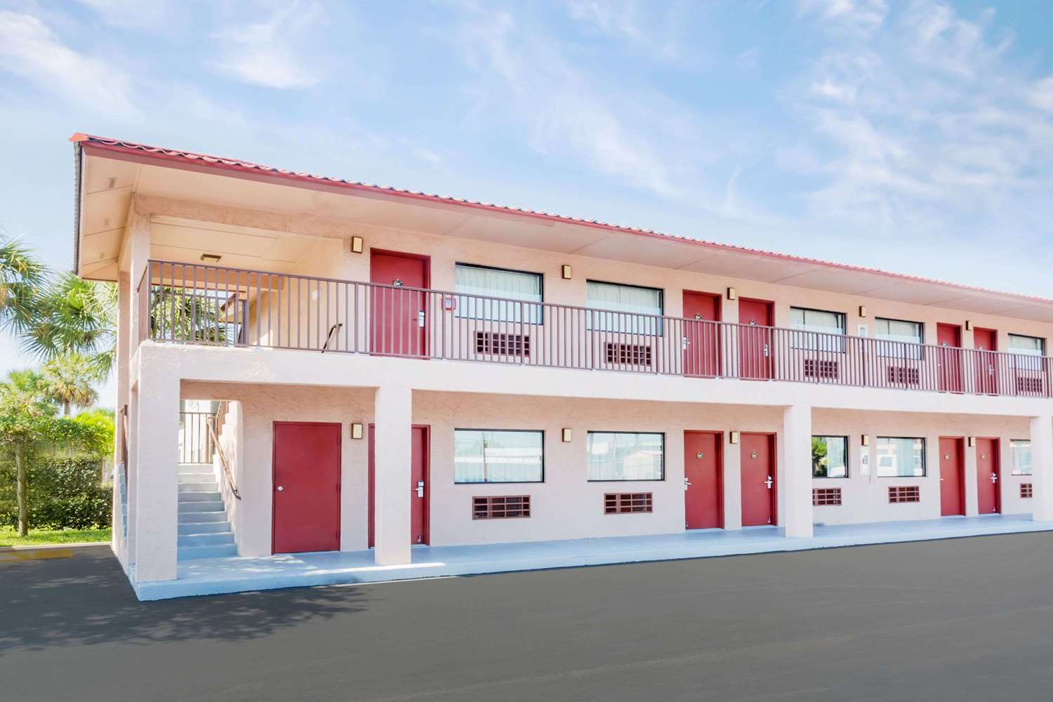 Hotel SUPER 8 BY WYNDHAM FT. PIERCE