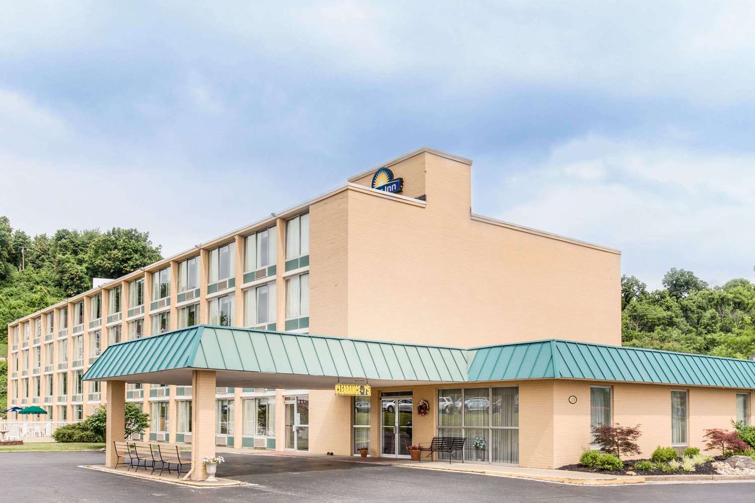 Hotel DAYS INN CAMBRIDGE