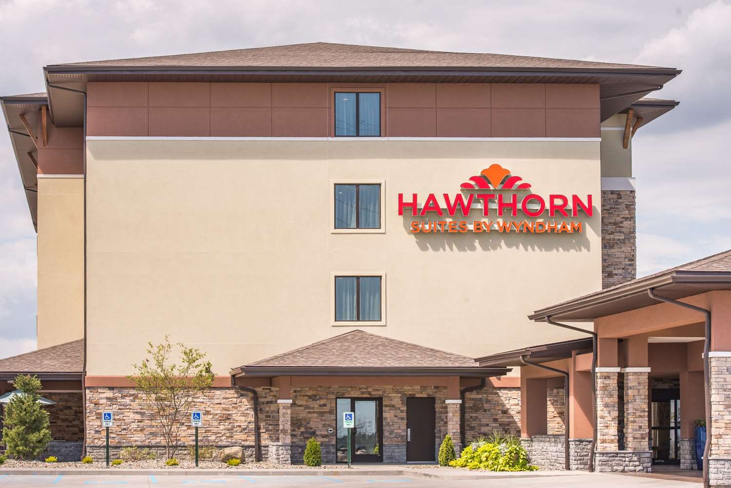 Hotel HAWTHORN SUITES BY WYNDHAM ST CLAIRSVILLE