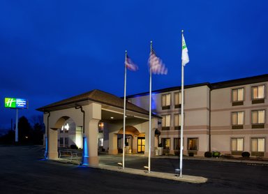 Hotel HOLIDAY INN EXPRESS & SUITES ST. CLAIRSVILLE