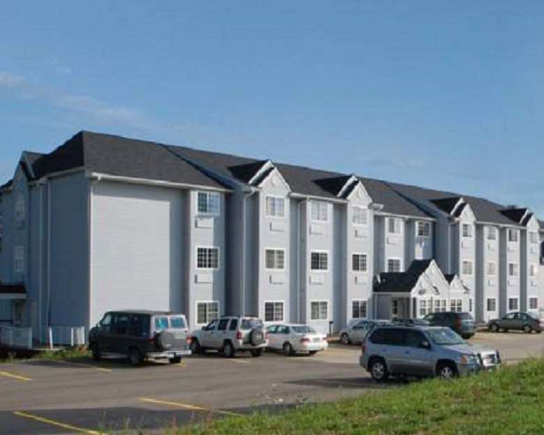 Hotel KNIGHTS INN & SUITES ST. CLAIRSVILLE