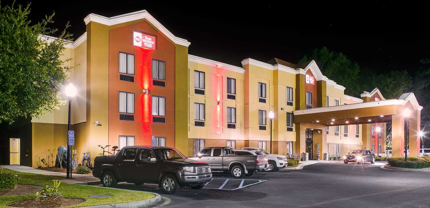 Hotel BEST WESTERN PLUS RICHMOND HILL INN