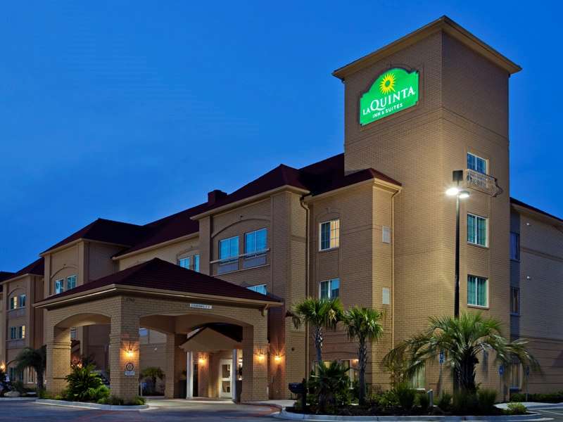 Hotel LA QUINTA INN & SUITES HINESVILLE - FORT STEWART