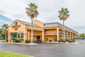 Hotel QUALITY INN SAVANNAH I-95