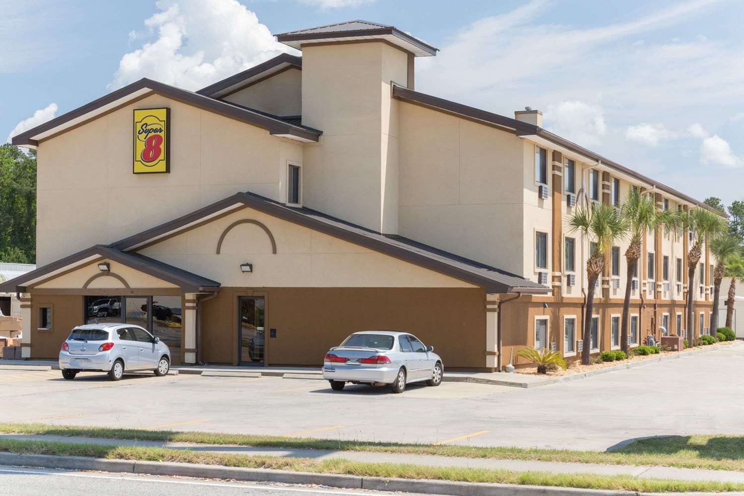 Hotel SUPER 8 BRUNSWICK/ST SIMONS ISLAND AREA