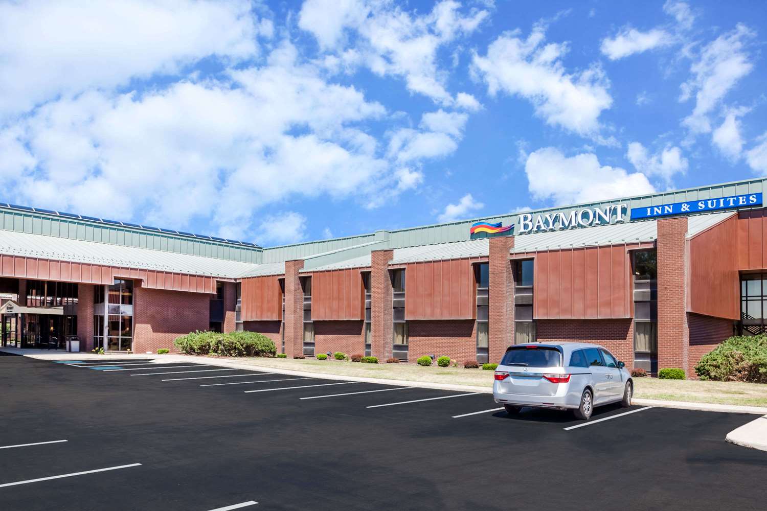Hotel BAYMONT INN & SUITES ELKHART