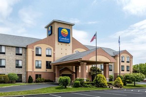 Hotel COMFORT INN & SUITES