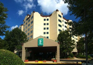 Hotel EMBASSY SUITES BY HILTON RALEIGH CRABTREE