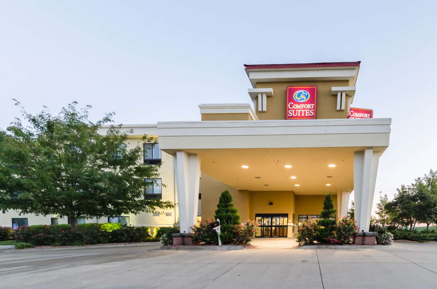 Hotel COMFORT SUITES SALINA