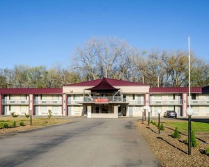 Hotel ECONO LODGE INN & SUITES SALINA