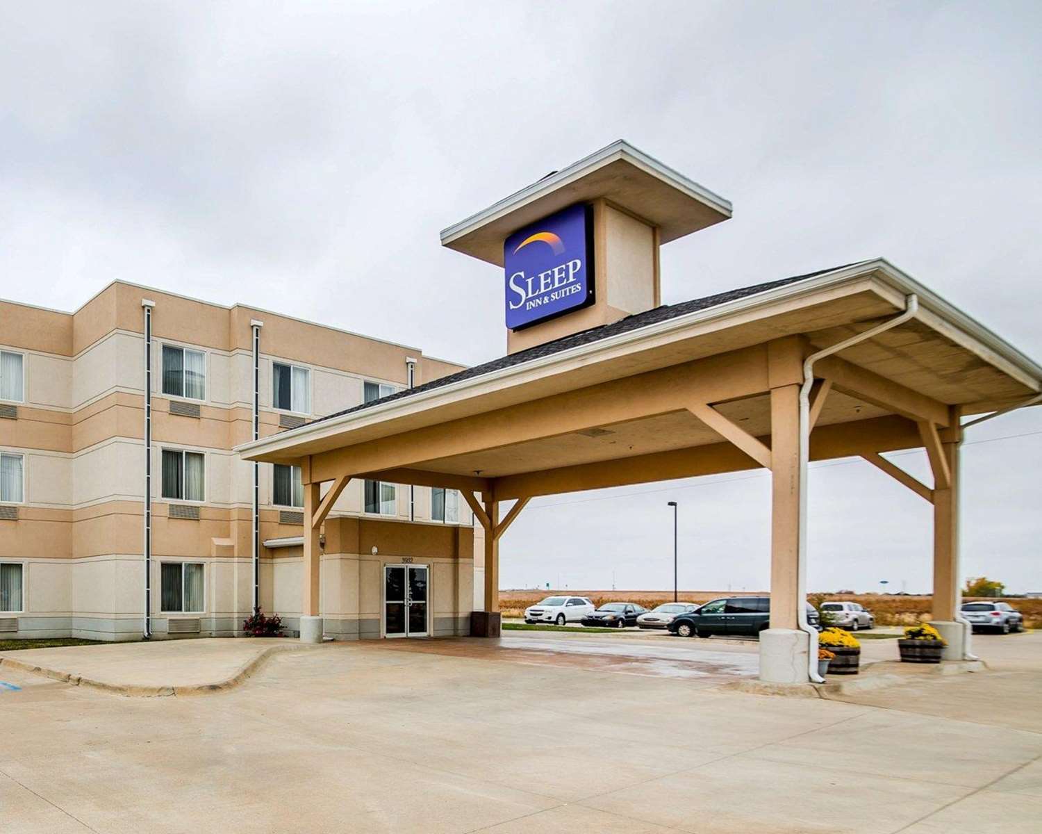 Hotel RODEWAY INN AND SUITES