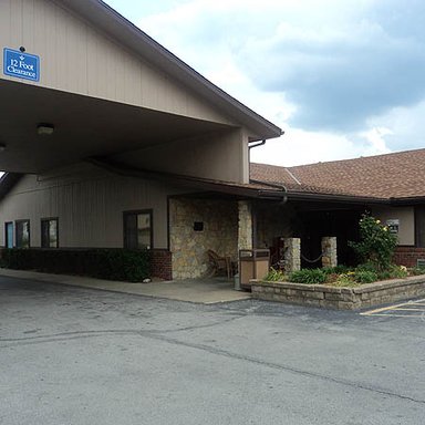 Hotel FORT SCOTT INN