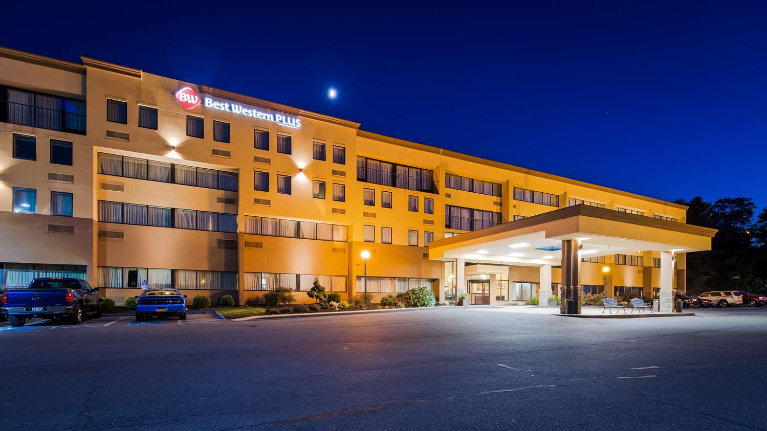 Hotel BEST WESTERN PLUS READING INN & SUITES