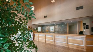 Hotel BEST WESTERN PLUS REVERE INN & SUITES