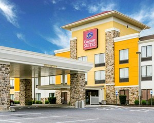 Hotel COMFORT SUITES AMISH COUNTRY