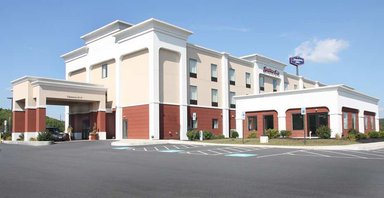 Hotel HAMPTON INN PINE GROVE